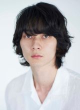 Янаги Сюнтаро