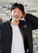 Квон Хёк Бом