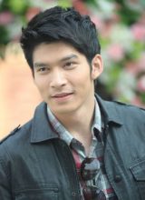 Вут Суринт Каравут