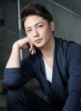 Хироси Тамаки