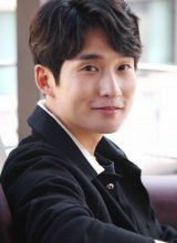 Рю Док Хван