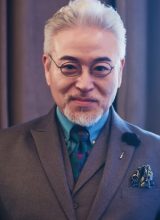 Акира Осаки