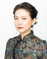 Акияма Нацуко