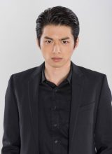 Сирасу Джин