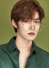 Чжоу Ши Юань