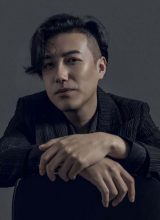 Ян Цзи Лун Ян Цзи Лун