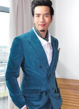 Армчаир Йонг