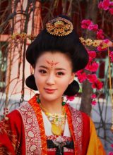 Чжоу Му Инь