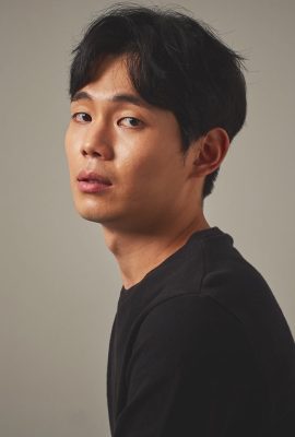 Рю Гён Су Рю Гён Су