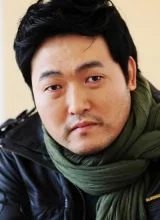 Ли Джун Хёк