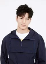 Ли Цзю Линь