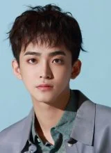 Дин Цзя Вэнь