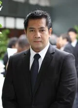 Тон Джакрит Аммарат