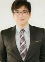 Хон Сын Бом