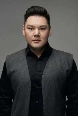 Чжан И Лун Чжан И Лун