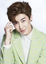 Чжоу И Сюань Чжоу И Сюань