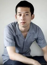 Исобэ Ясухиро